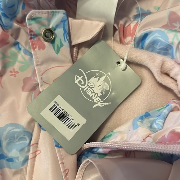 Disney Princess Raincoat - Picture 4 of 7